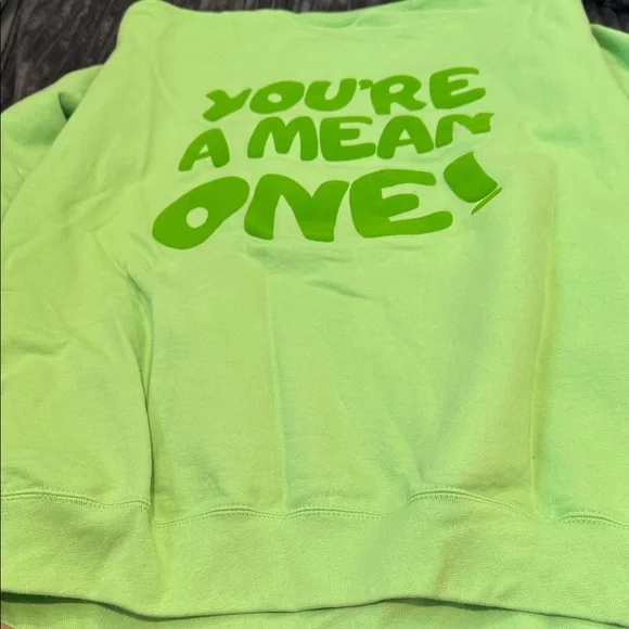 Green Graphic Grinch Sweatshirt - Picture 5 of 8